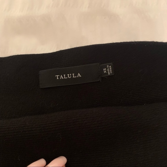 Aritzia Mini Skirt - Picture 2 of 3